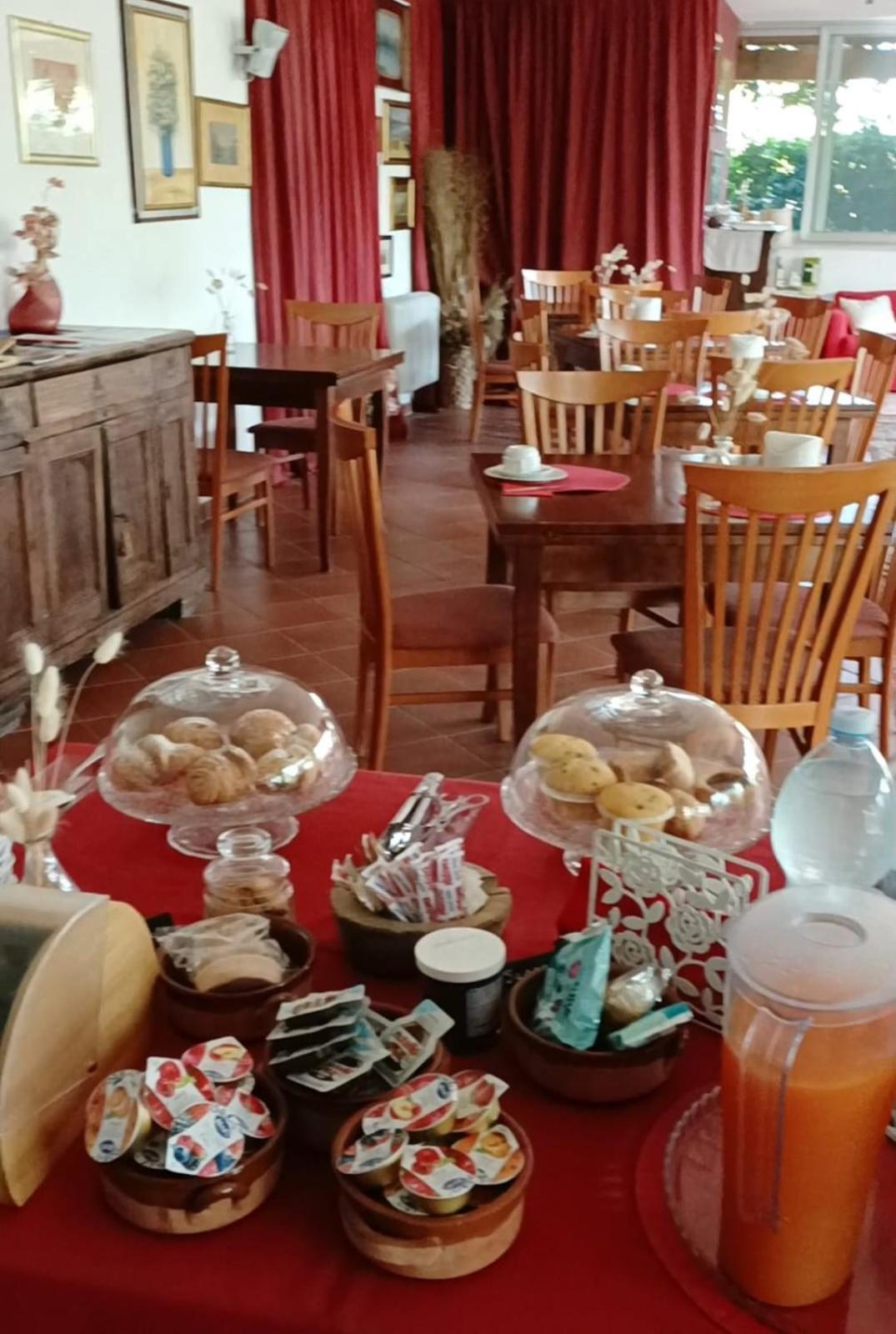 Agriturismo Le Vedute Бишелие Екстериор снимка
