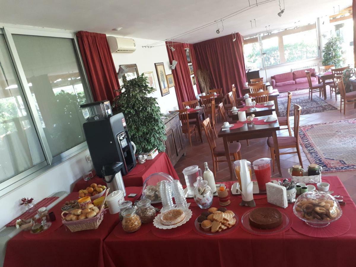 Agriturismo Le Vedute Бишелие Екстериор снимка
